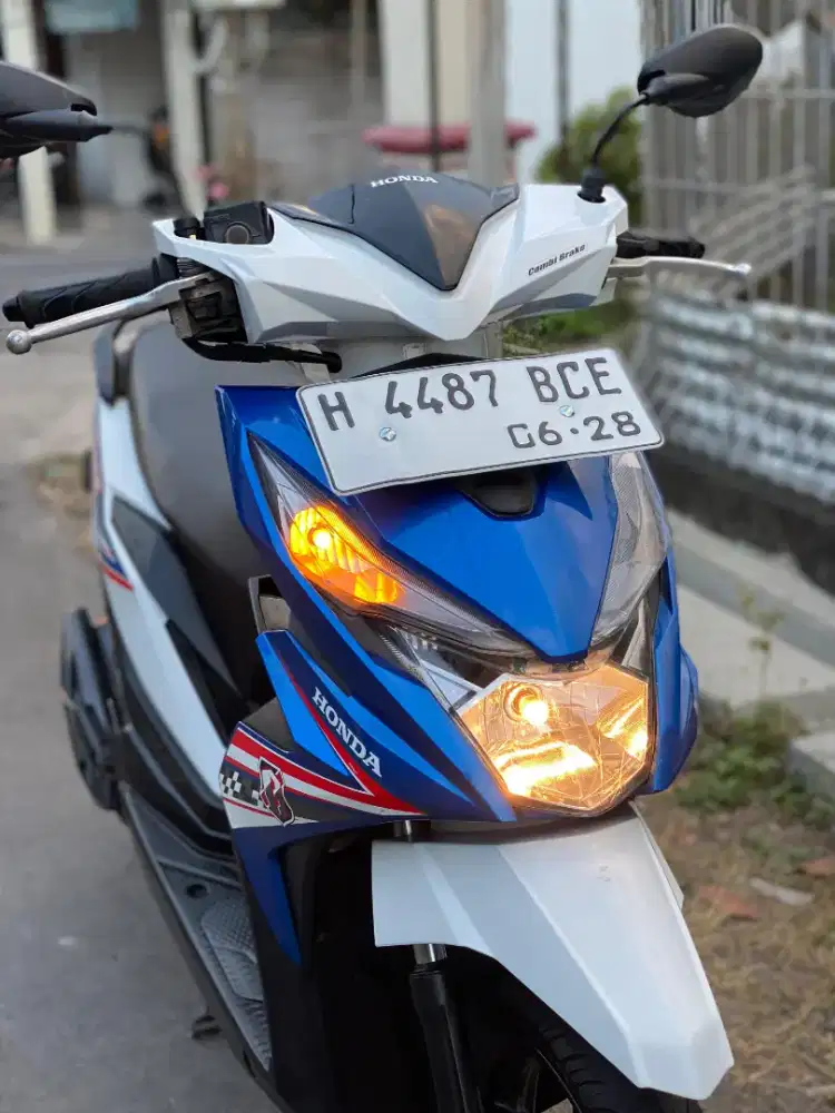 Honda Beat FI ECO 2018 White Blue