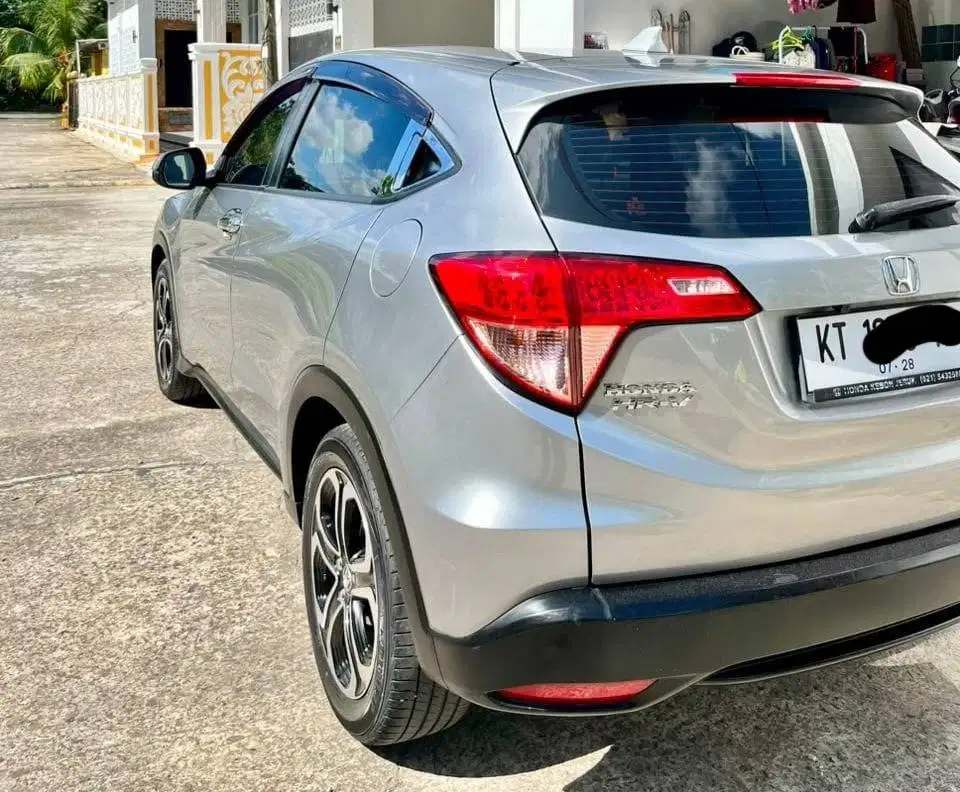 Honda hrv 1.5 2016 AT CKD