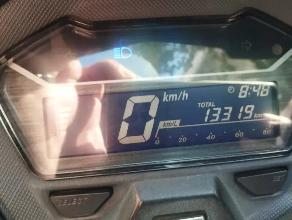 Vario 160 cbs iss keyless km 13.000 servis rutin di astra motor