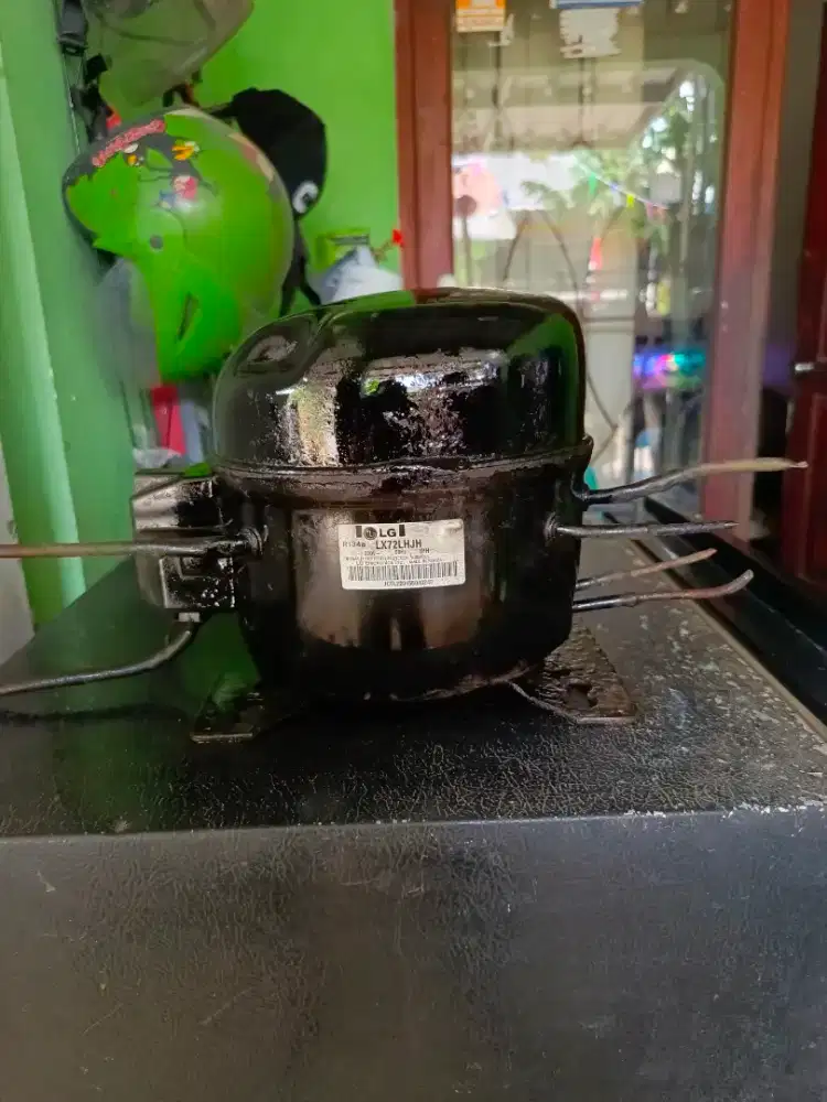 Mesin compressor kulkas 1/4