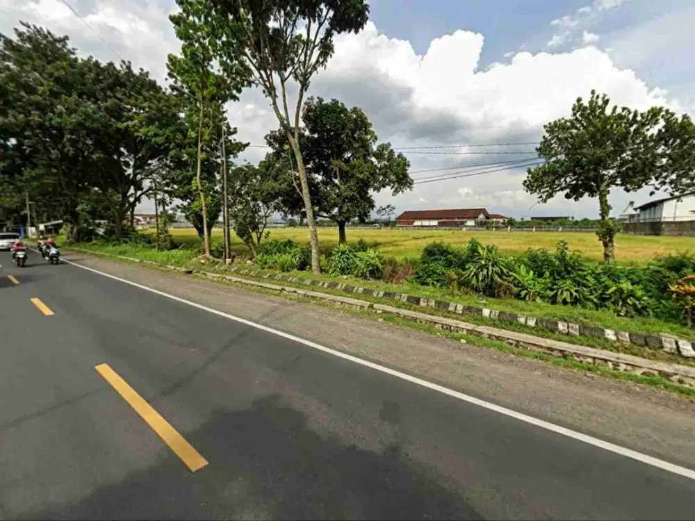 TANAH POROS GENENGAN PAKISAJI KABUPATEN MALANG