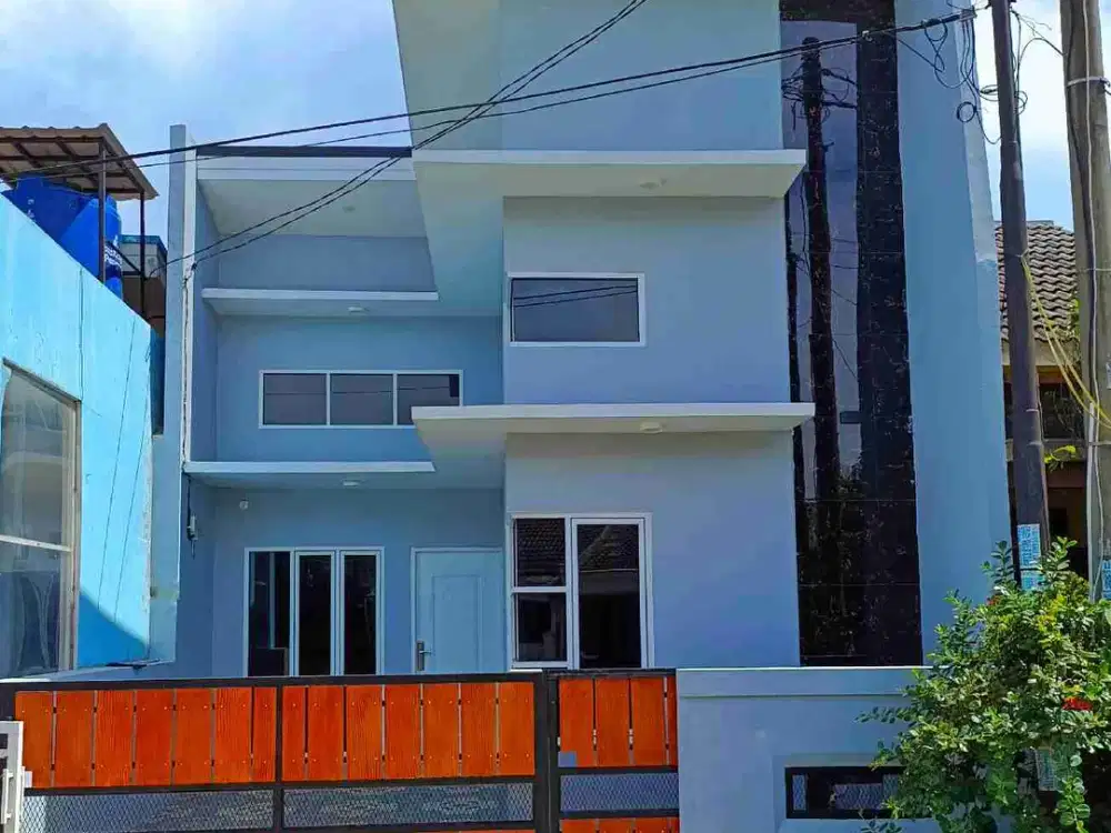 dijual rumah baru minimalis depan lapangan dekat mall citra raya Cikupa Tangerang