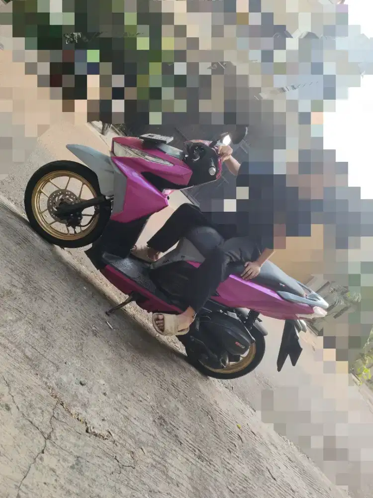 Varo 125 CBS ISS 2015