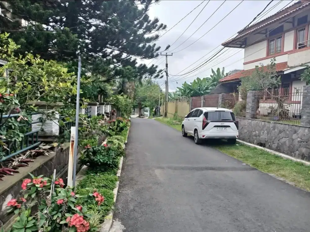 DIJUAL TANAH SIAP BANGUN DALAM KOMPLEK STRATEGIS DI CIGADUNG BANDUNG