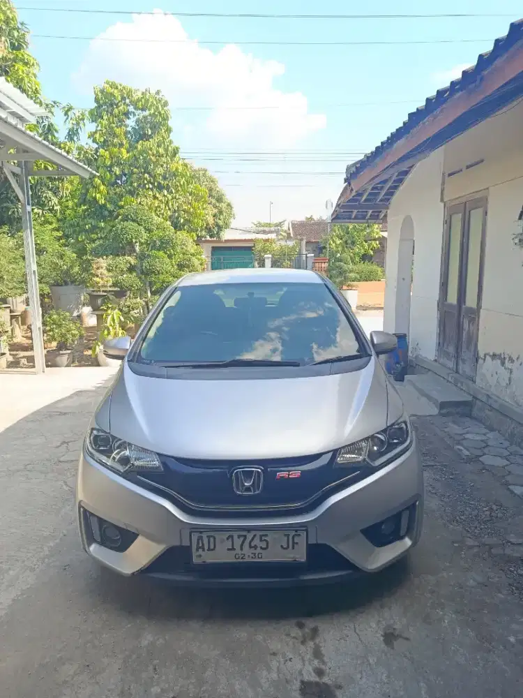 HONDA JAZZ GK5 1.5 RS CVT TH 2014 ABU ABU MUDA METALIK ISTIMEWA