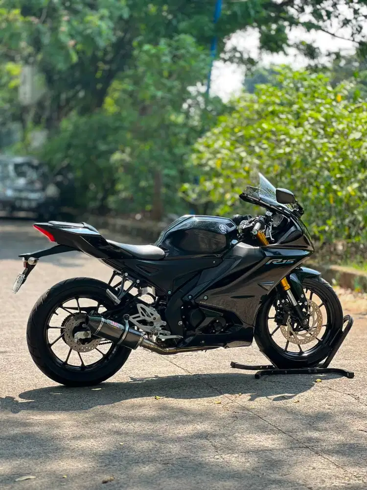 SPORT IDAMAN! YAMAHA YZF R15 V4 BLACK 2022 KM LOW PAJAK HIDUP NO MINUS