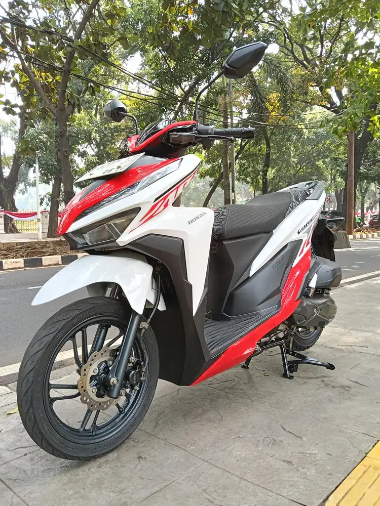 DP MINIM 2.500 CASH KREDIT NEW HONDA VARIO KEYLESS 150 THN 2020 PJK ON