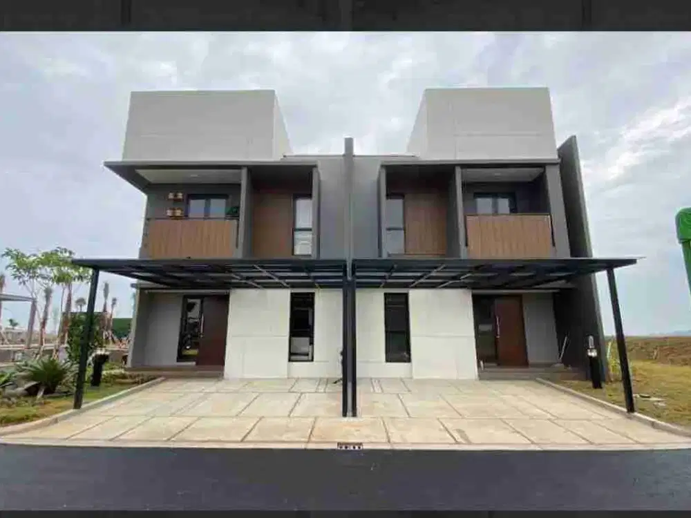 REGIA RESIDENCE 2 LANTAI SUMMARECON CROWN GADING
