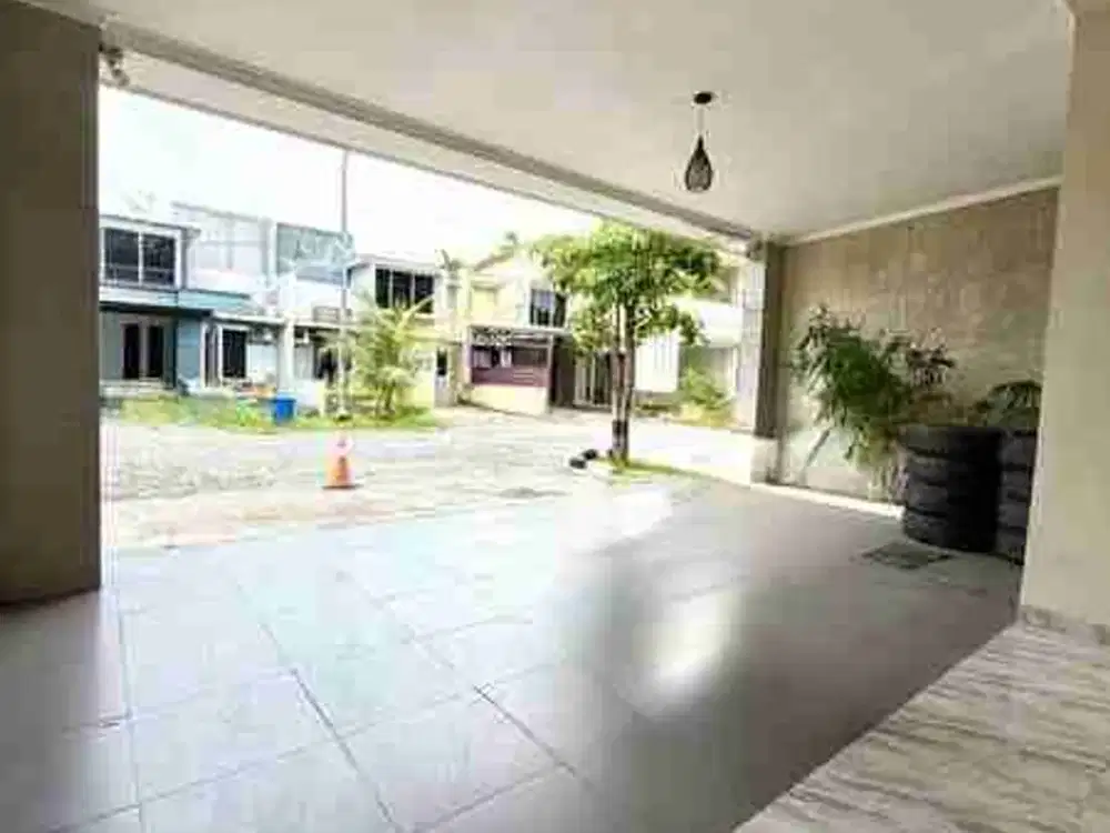 DISEWAKAN RUMAH CANTIK SEMIFURNISH SIAP HUNI DALAM PERUMAHAN DAUN VILAGE