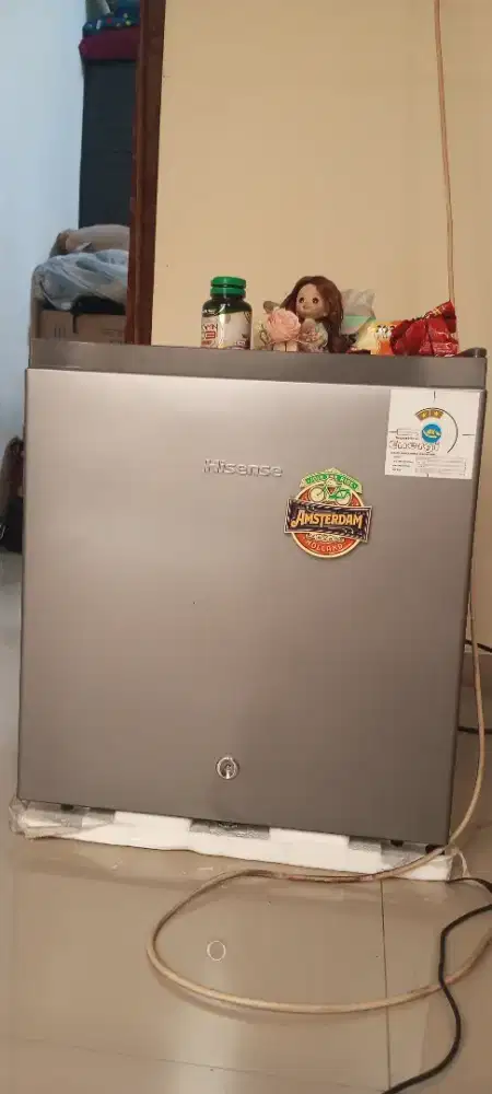 Kulkas mini bar