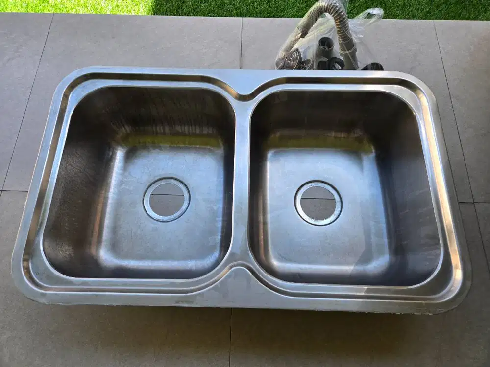 Kitchen Sink Elite ukuran 82x50 - Second