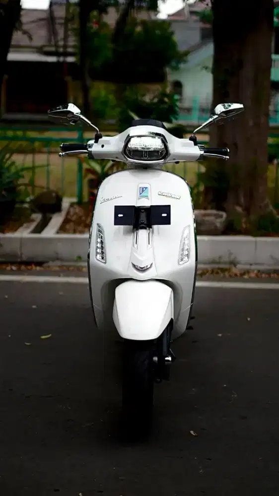 VESPA SPRINT S NEW MODEL 180CC 2026 - PUTIH