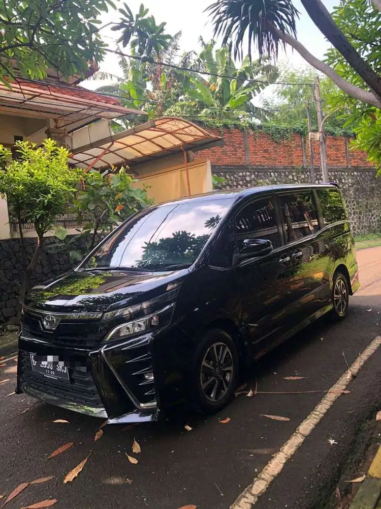 Toyota Voxy 2020 Bensin