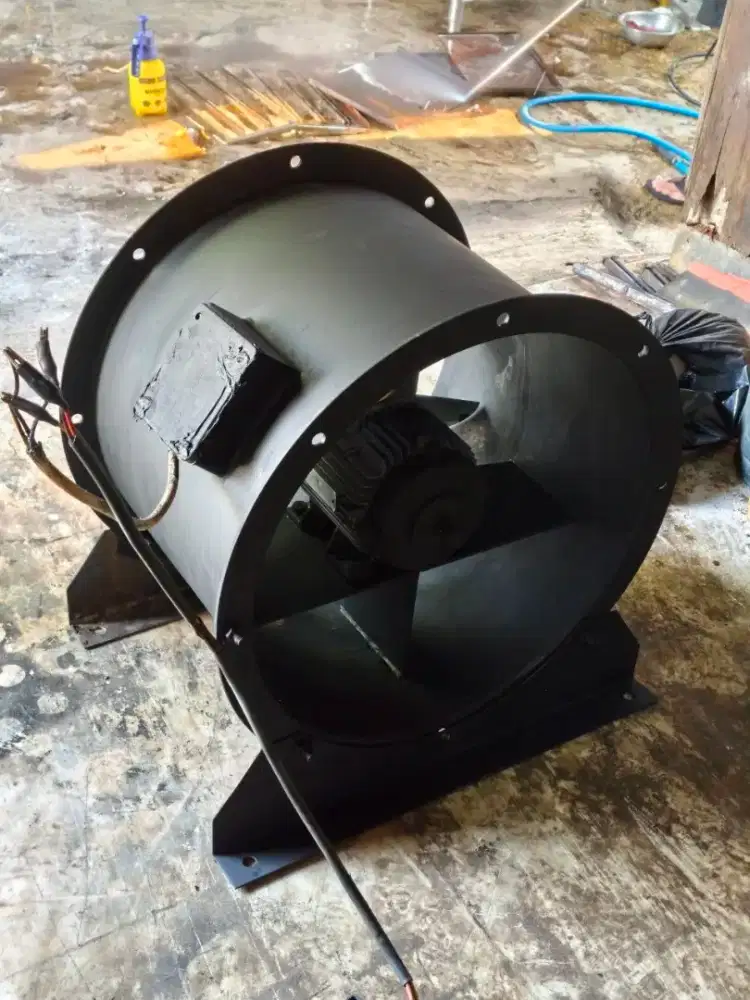 Blower 3 phase,diameter 20inc 

Harga 3,1jt