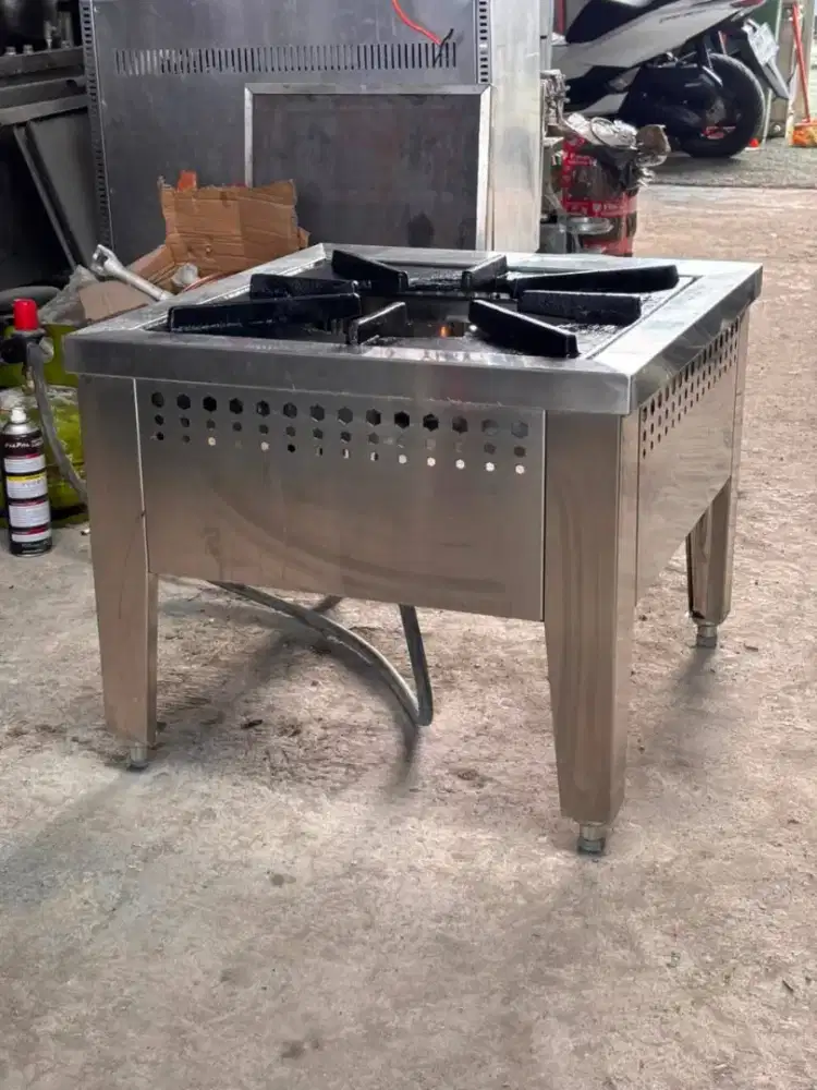 KOMPOR STOCKPOT HIGH PRESSURE
Ukuran 60x65x50
Ready 2 unit
Harga 2,3jt