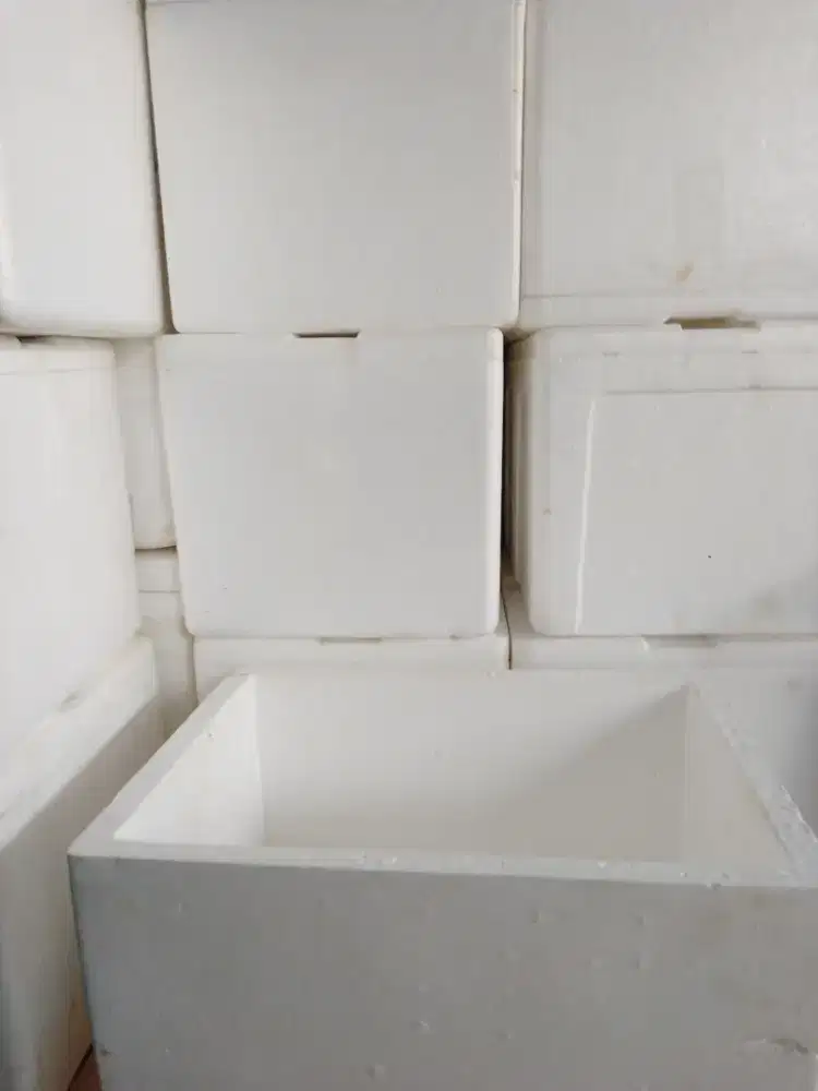 STYROFOAM BEKAS - SEPERTI BARU