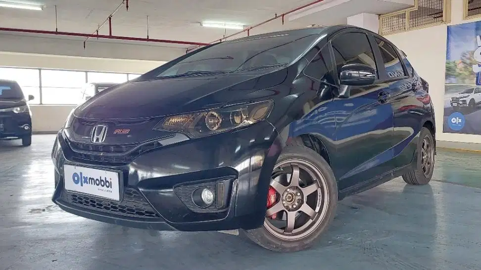 TDP 9, JT Honda Jazz 1.5 RS Bensin-AT Abu 2016