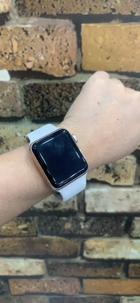 iwatch series 3 38mm pink