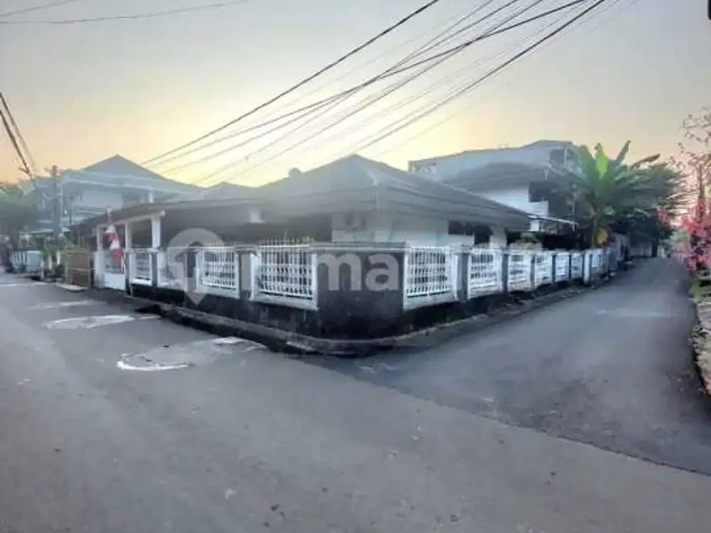 Dijual Cipinang Rumah Sudut Luas Bebas Banjir Jakarta Timur
