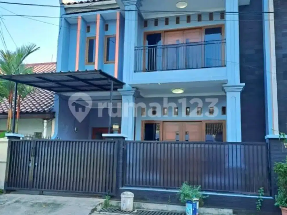 Disewakan Cepat Rumah Bagus Rapi Siap Huni di Tebet Barat
