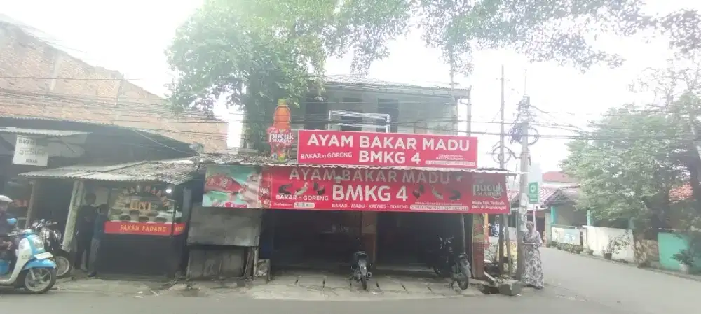 Dijual Cepat! Rumah Strategis di Jantung Kota Bekasi, Dekat Mall Besar