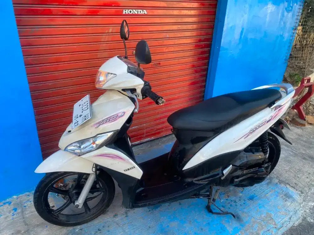 Yamaha Mio J 2012 - Plat L - Pajak Hidup - Nego Sampai Deal