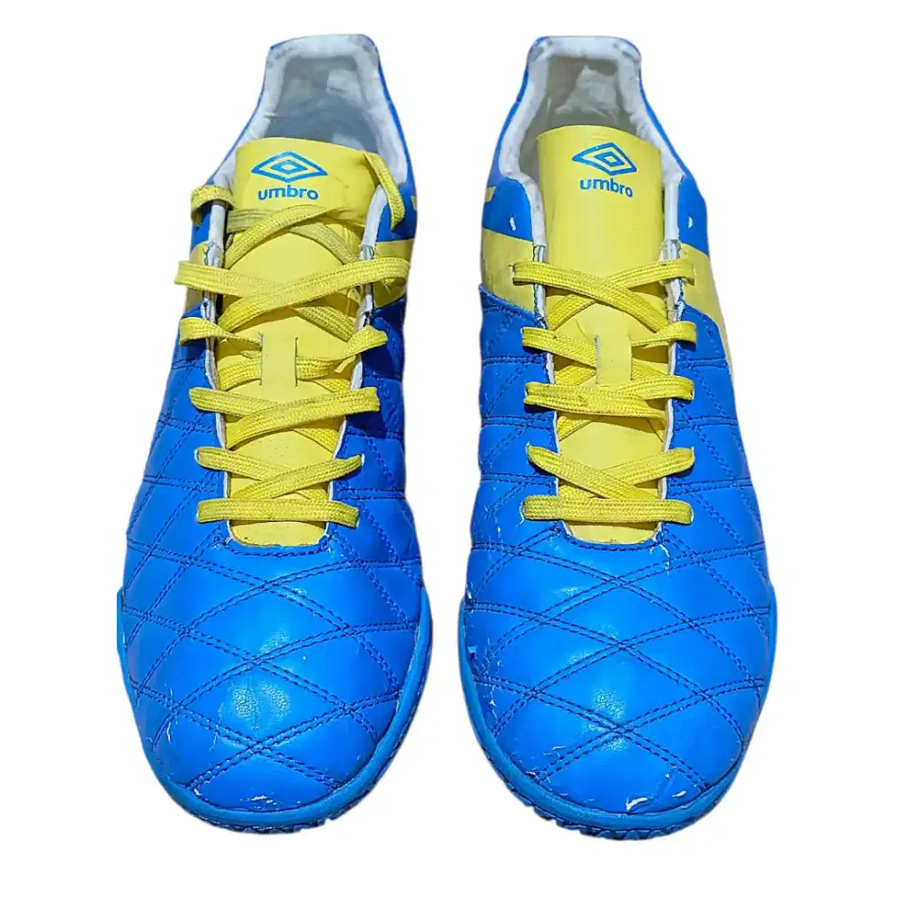 Sepatu Futsal keren prelov branded Umbro Medusae  size 45.5