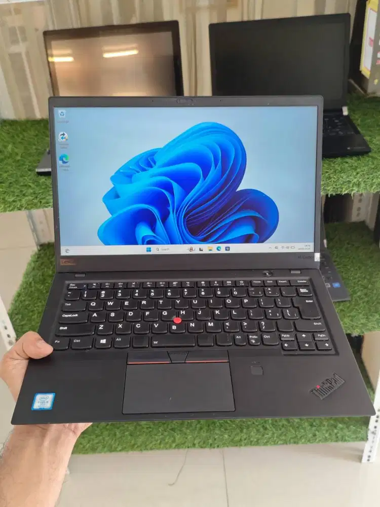 Lenovo X1 Carbon Gen 6 RAM 8GB SSD 256GB Windows 11 Pro