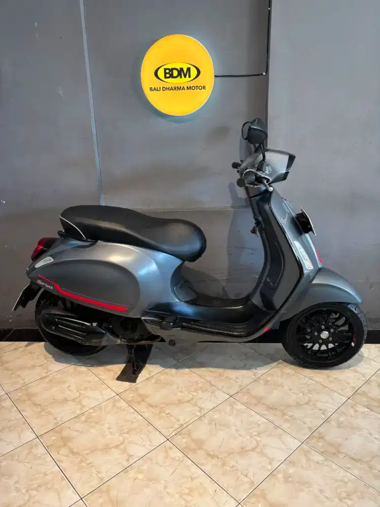 Vesva.  Sprint. 2024 cash. Bali dharma .motor.