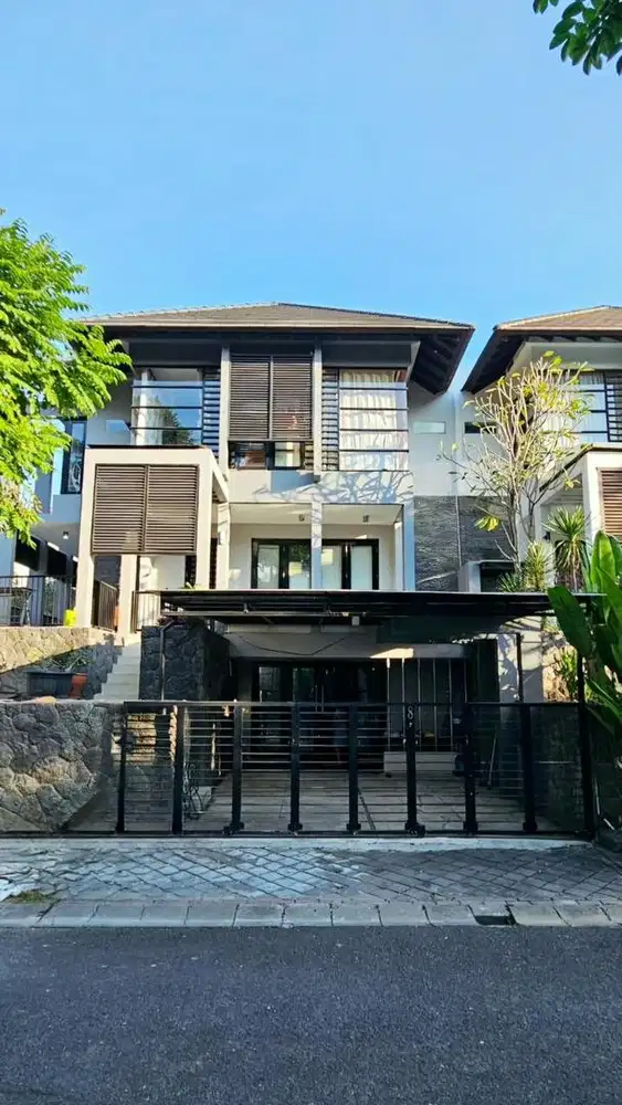 BAGUS SIAP HUNI! RUMAH GRAHA FAMILI / FAMILY MODERN MINIMALIS FURNIS