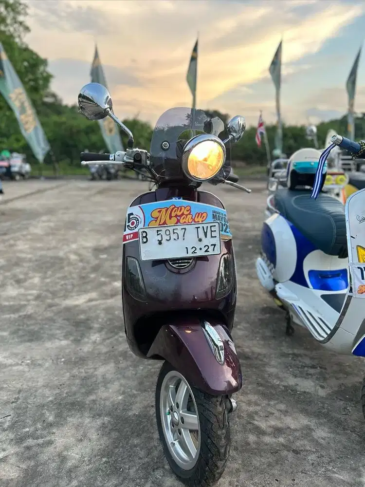 Vespa LXV 3Vie 150cc