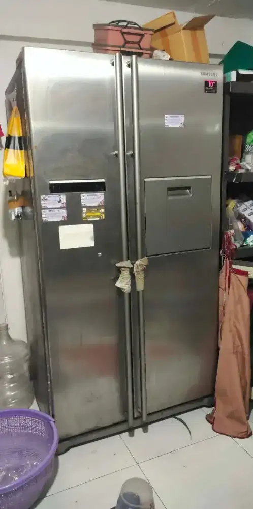 KULKAS 2 PINTU JUMBO SEKEN ISTIMEWA