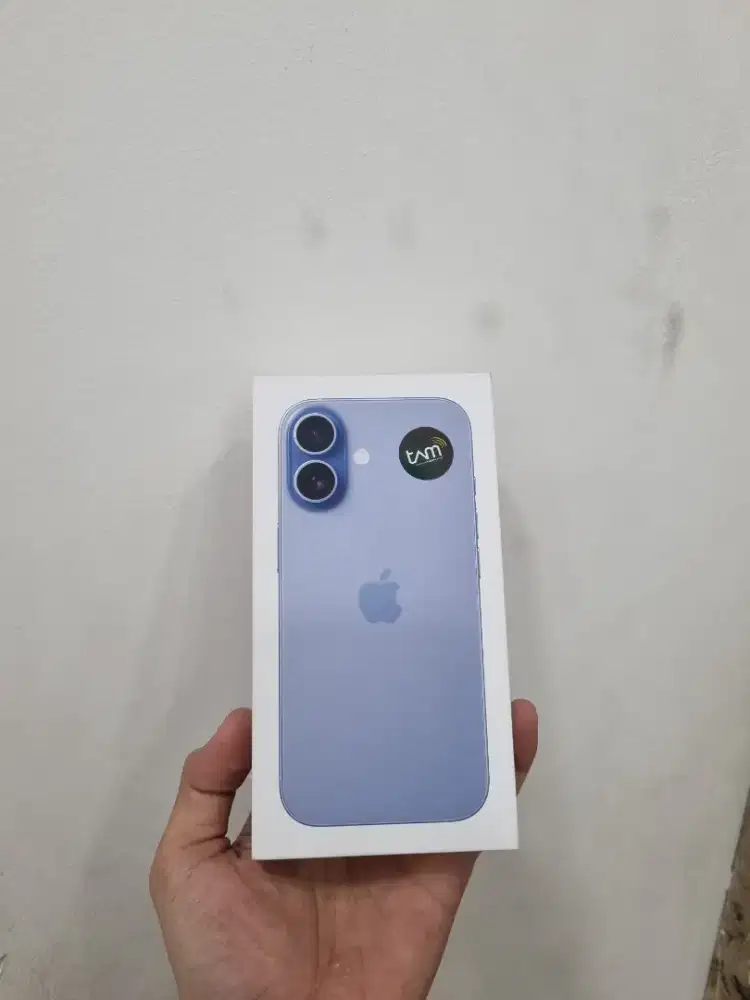 iPhone 17 basic 256Gb second iBox NEW!