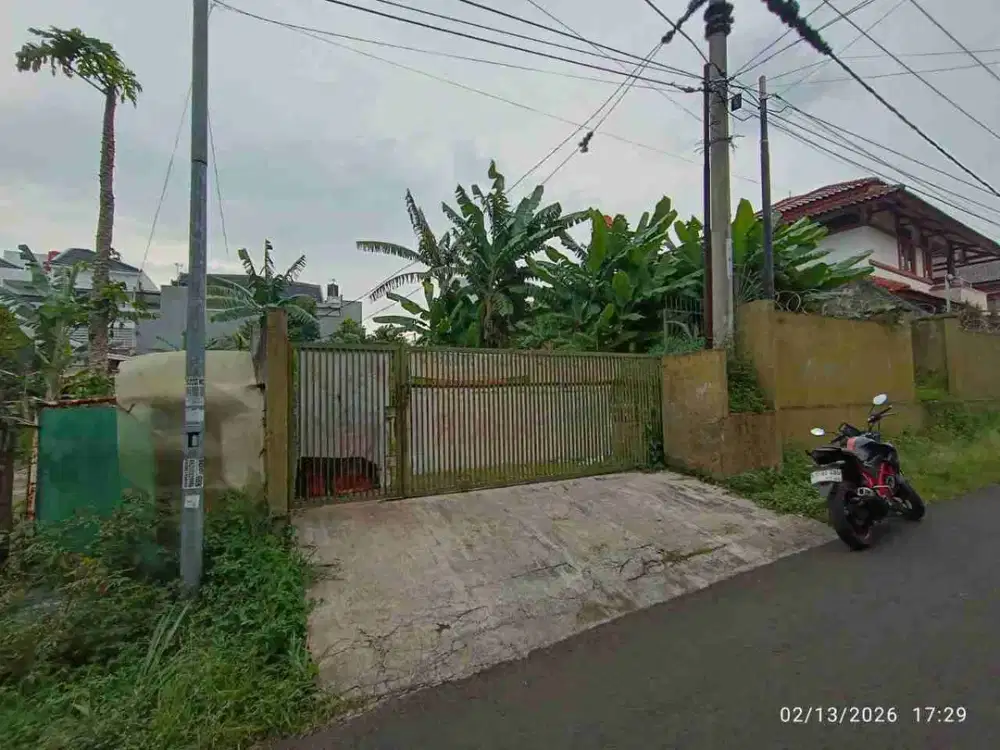 tanah kavling cigadung dekat rumah ridwan kamil sudah dibenteng