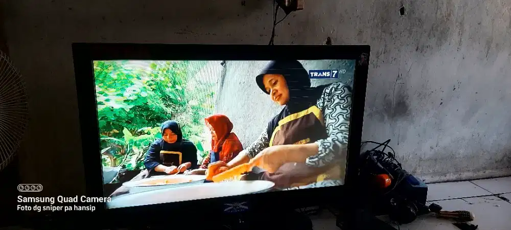 SAMSUNG LCD televisi