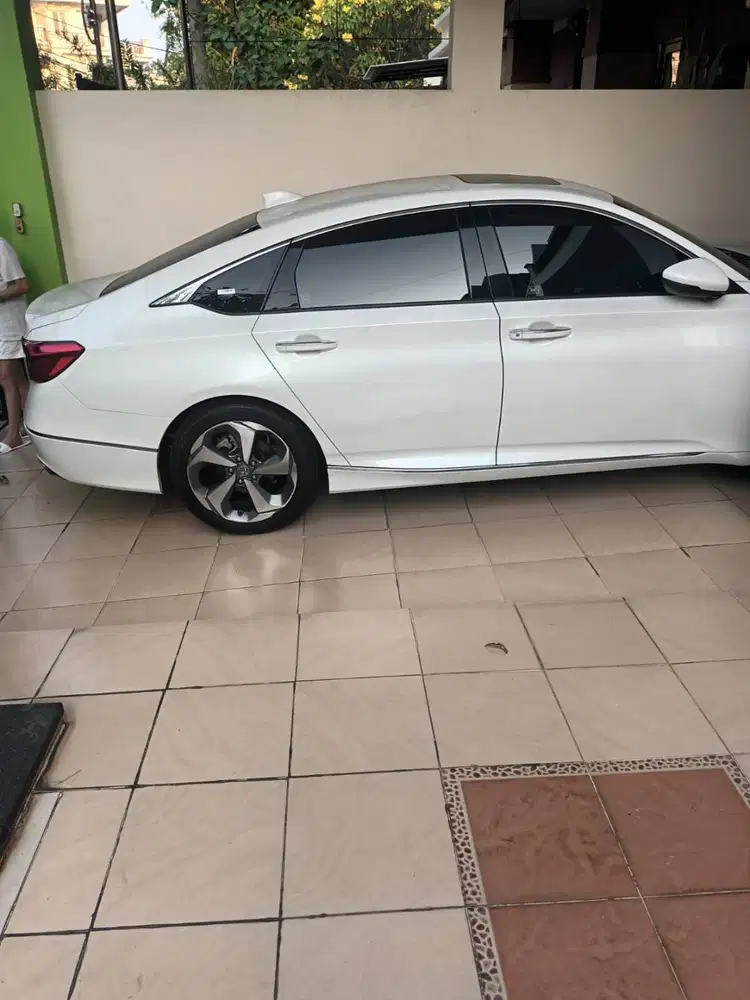 Honda Accord 1.5TC EL CVT white 2024