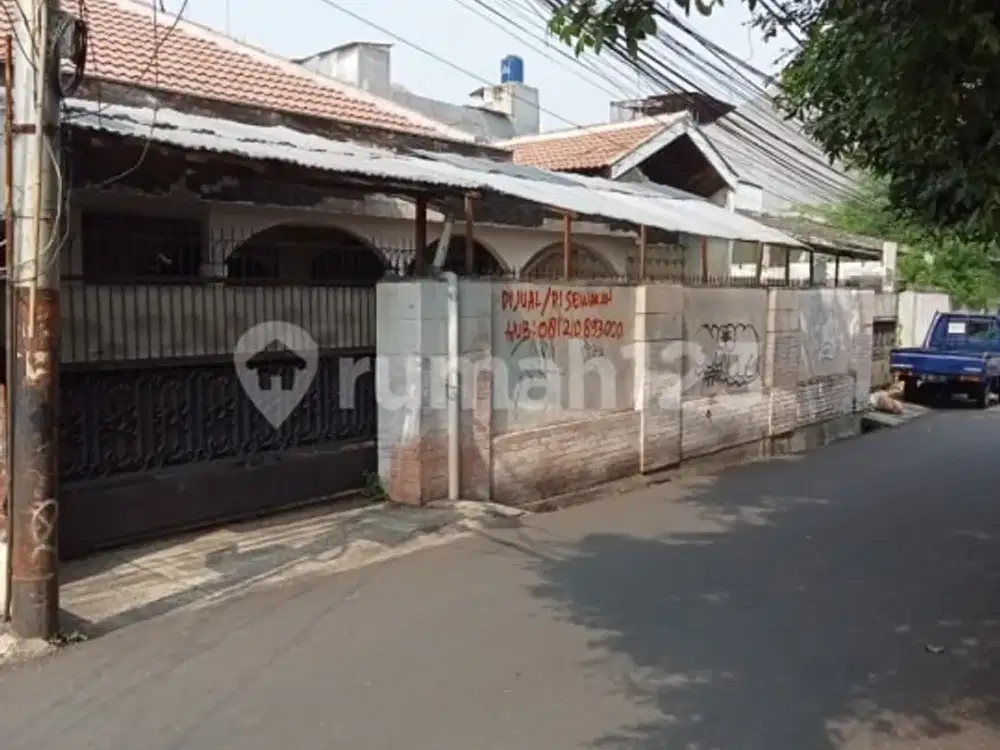 Dijual Murah Rumah Tua di Kebon Baru Tebet Jakarta Selatan