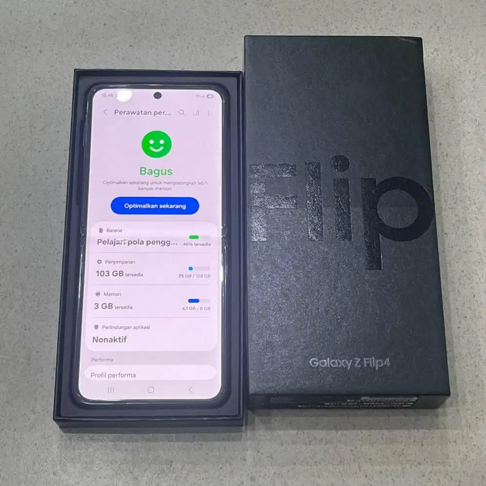 Samsung galaxy zflip 4 8/128gn Sein