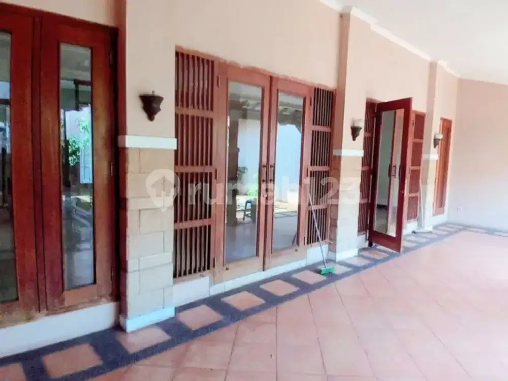 Dijual Murah Rumah Mewah Asri di Cipinang Muara Jakarta Timur