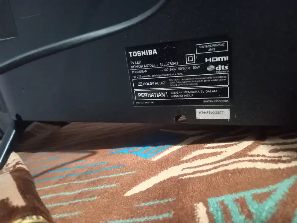 Tv merek toshiba