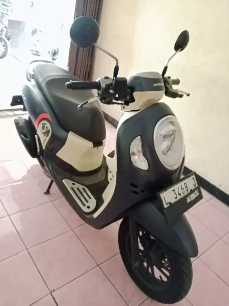 SCOOPY FASHION PLAT JAWA TAHUN 2021