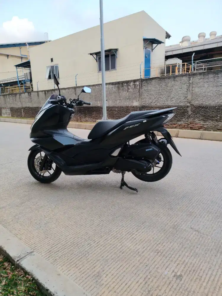 Jual pcx 160 low km. Km13 ribuan ganteng