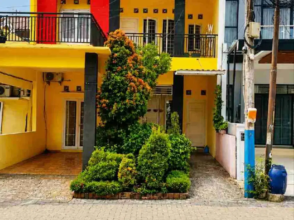 Dijual rumah siap huni di tapos, cimanggis, hanya 5 menit ke LRT Cibubur, row JL Perumahan 10 meter