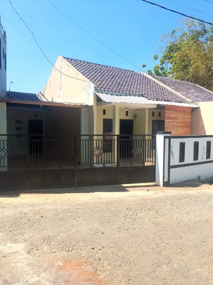 RUMAH  Di Jual tipe 36  full Renovasi murah, SHM