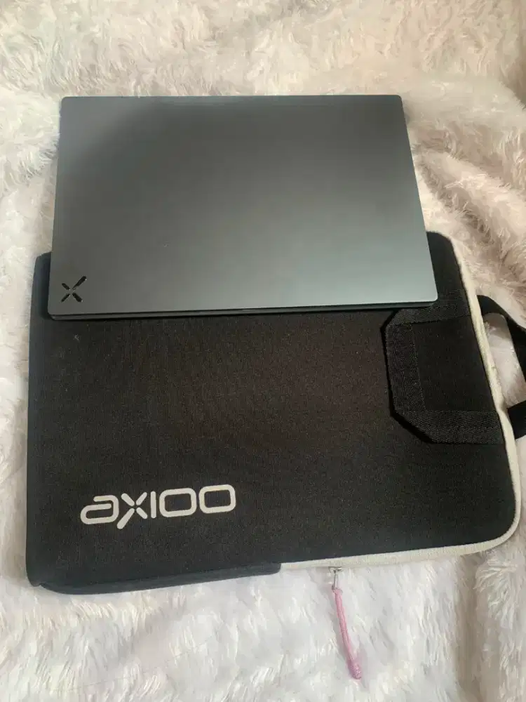 LAPTOP AXIOO HYPE 1 (4/128)
