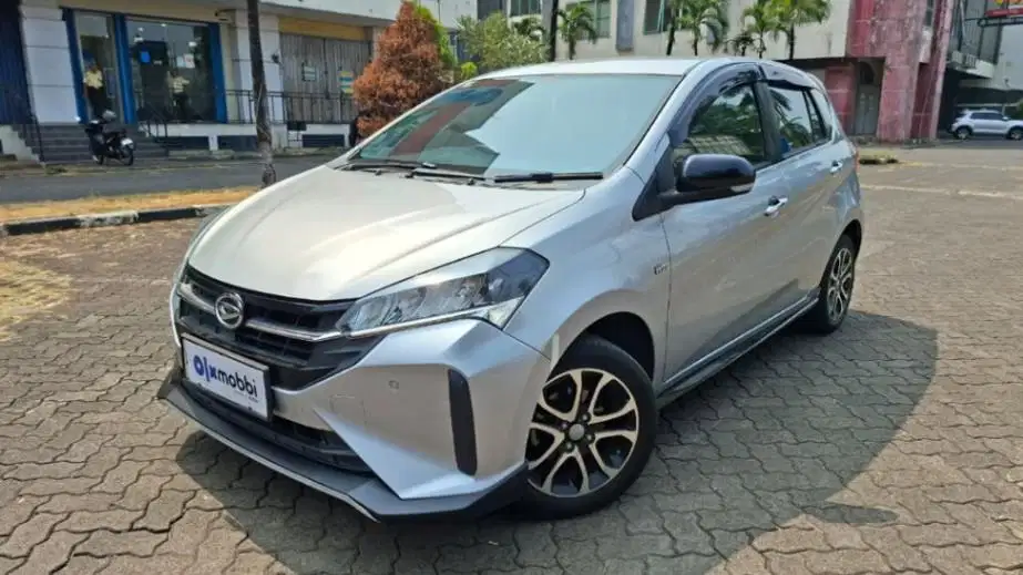 Garansi 1 Th - Daihatsu Sirion 1.3 R Bensin AT 2023 Silver