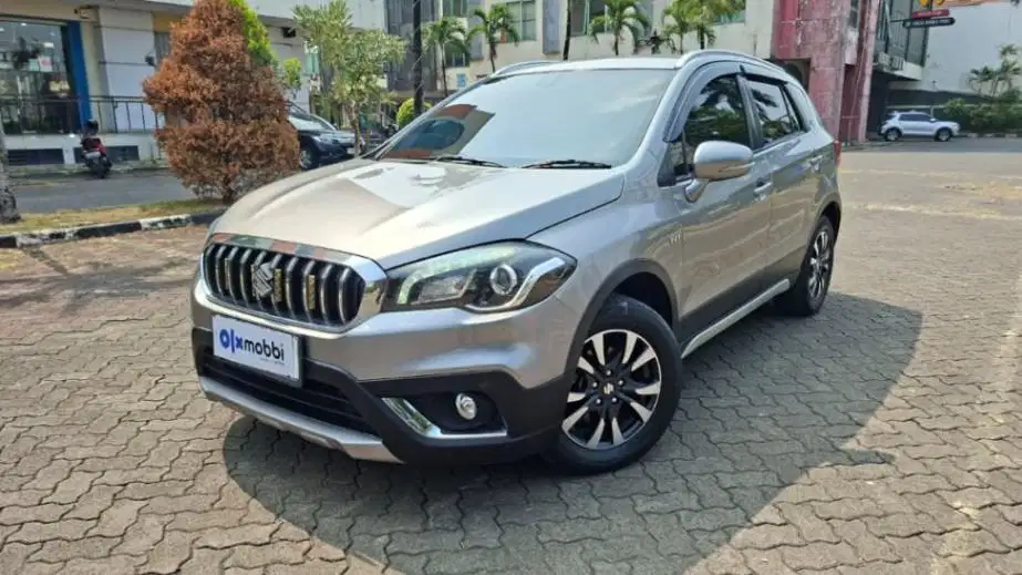 Garansi 1 Th - Suzuki SX4 1.5 S AT 2019 Abu
