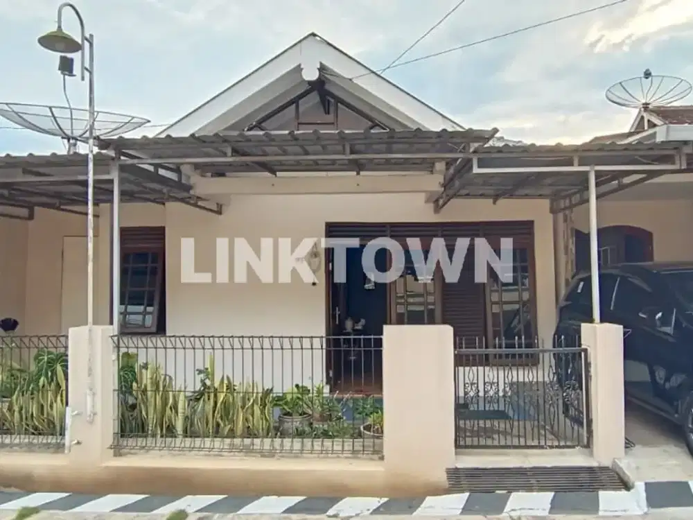 Rumah dengan Nuansa Asri di Perumahan Dliko Salatiga