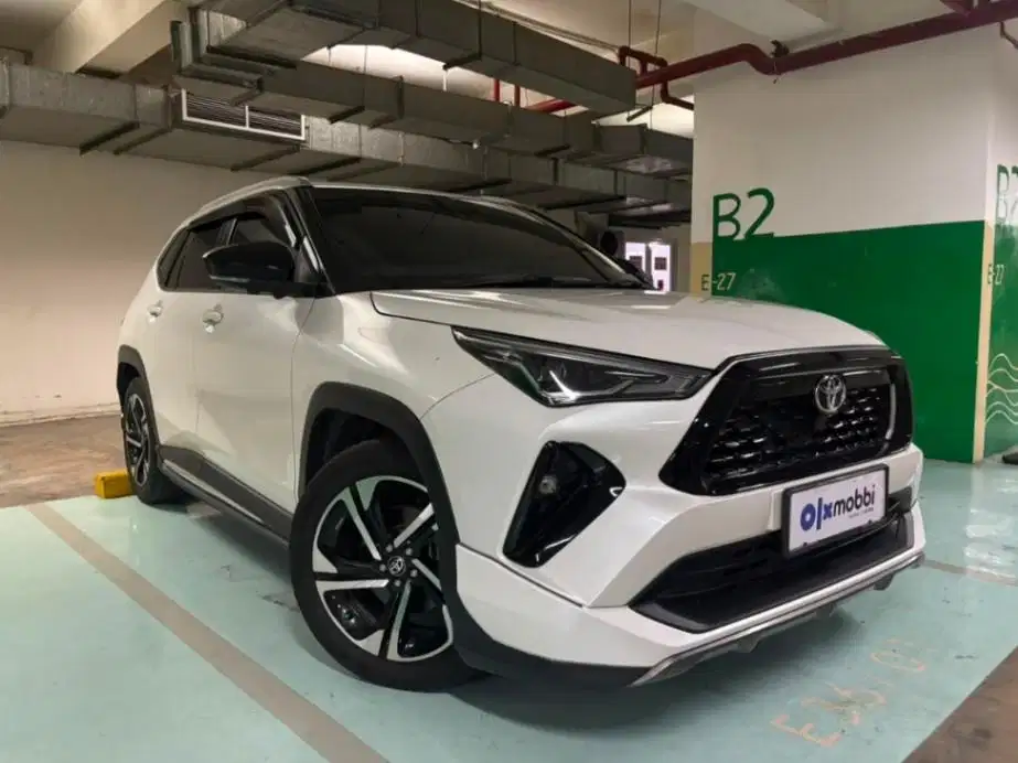 LOW DP Toyota Yaris Cross 1.5 S GR TSS Bensin-AT 2023 ROZ
