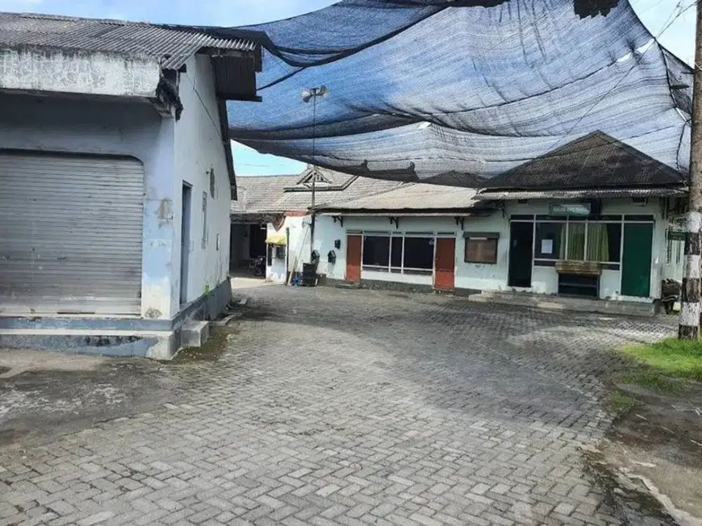 Dijual Tanah & Bangunan Pabrik 1.7 Ha di Pinggir Jalan Nasional Magelang-Yogya